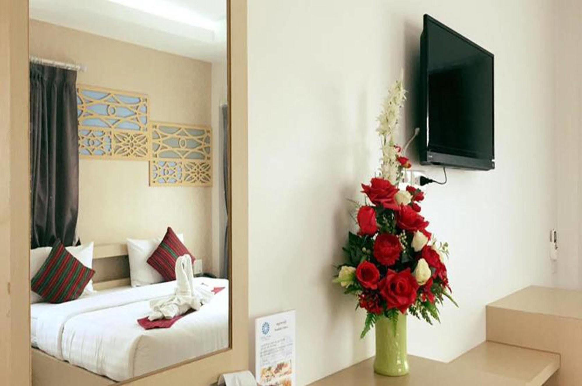 נונג קאי Crystal Nongkhai Hotel מראה חיצוני תמונה